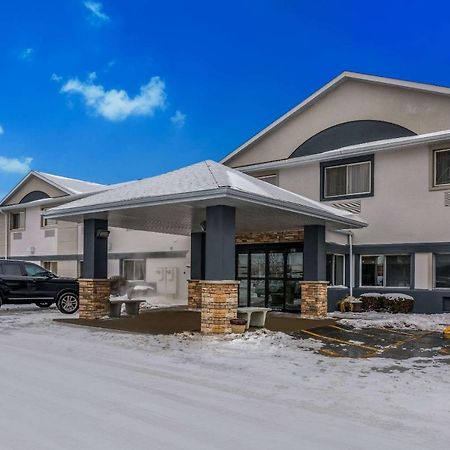 Mainstay Suites Joliet I-80 Экстерьер фото