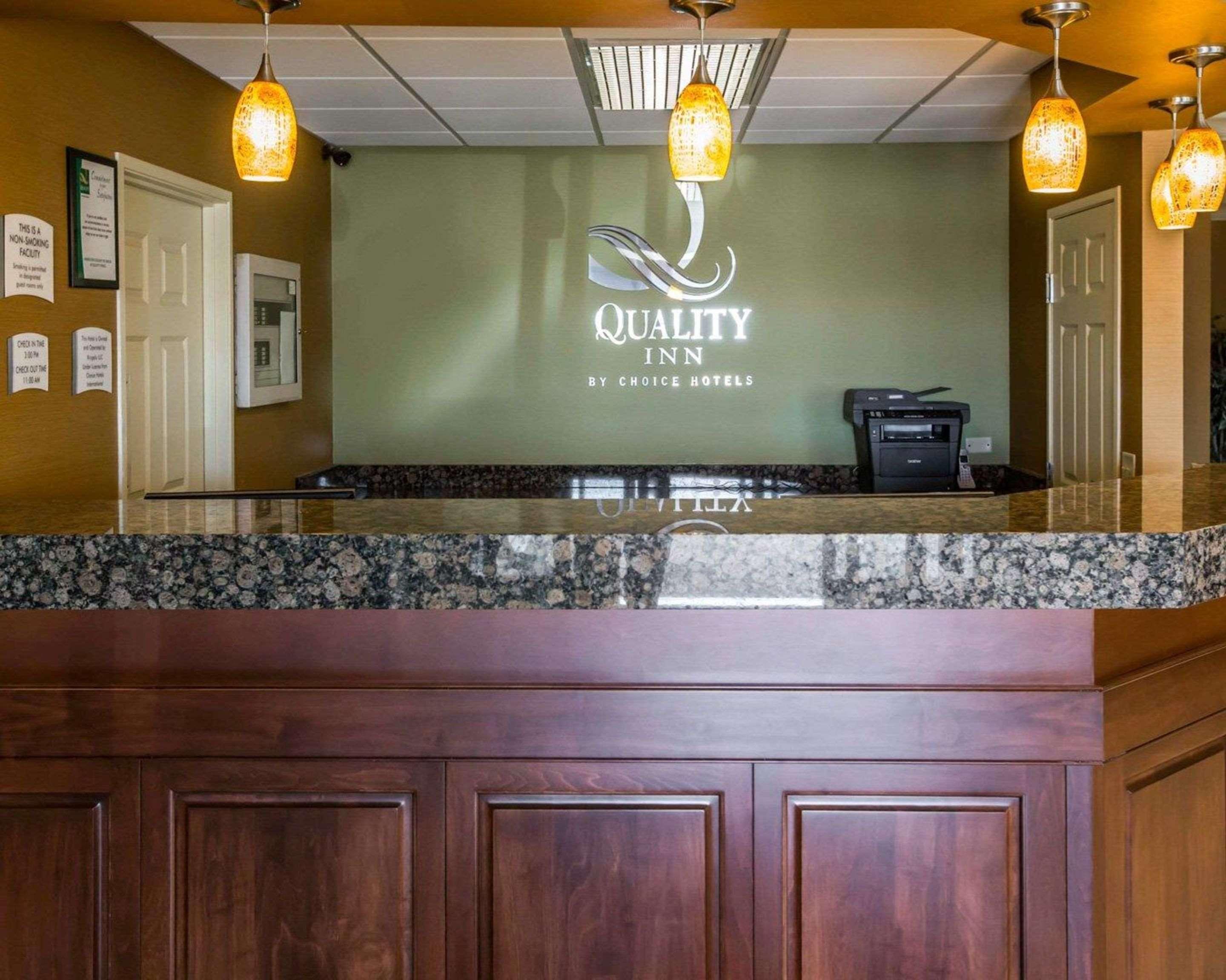 Mainstay Suites Joliet I-80 Экстерьер фото
