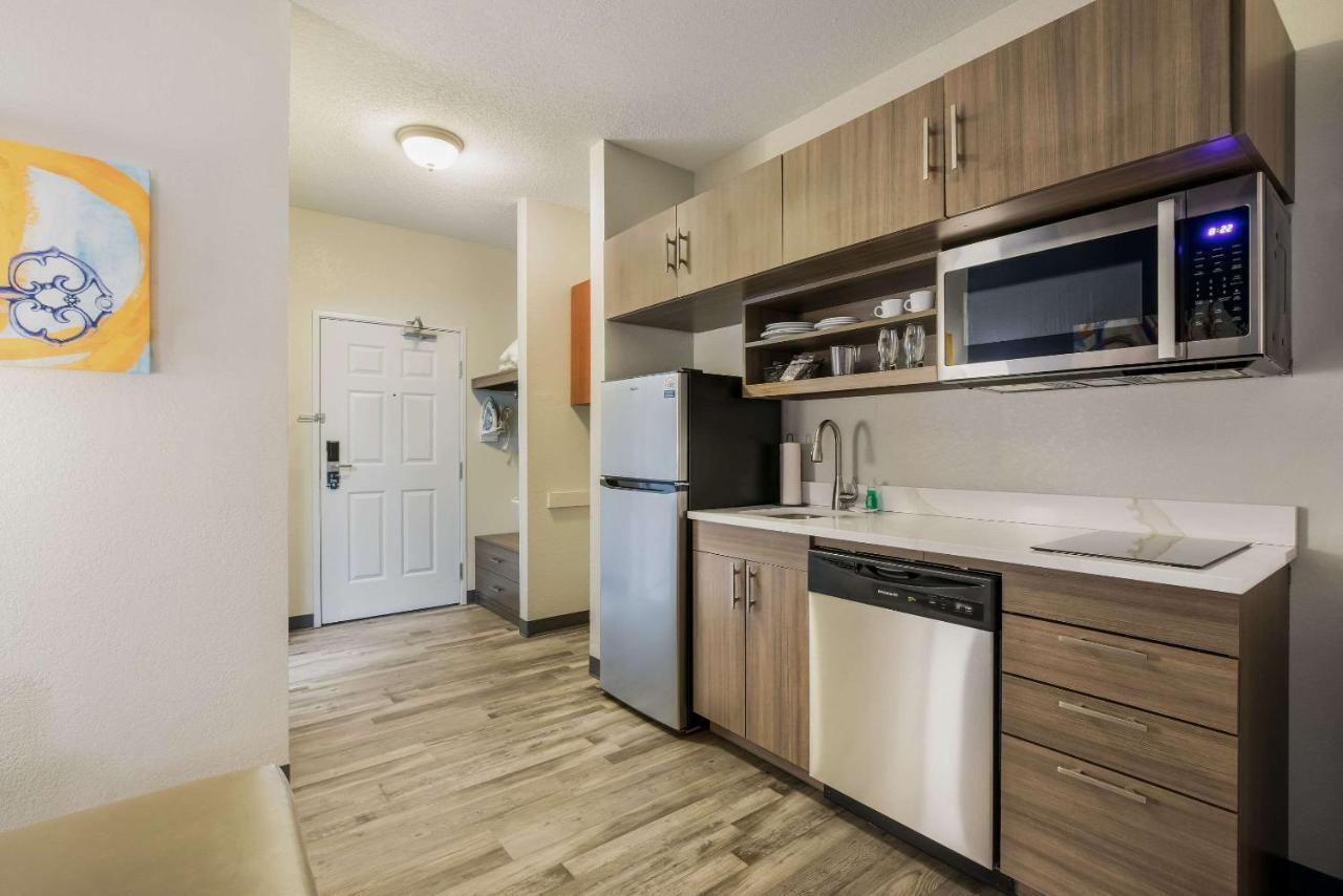 Mainstay Suites Joliet I-80 Экстерьер фото