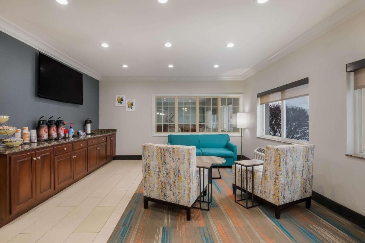 Mainstay Suites Joliet I-80 Экстерьер фото