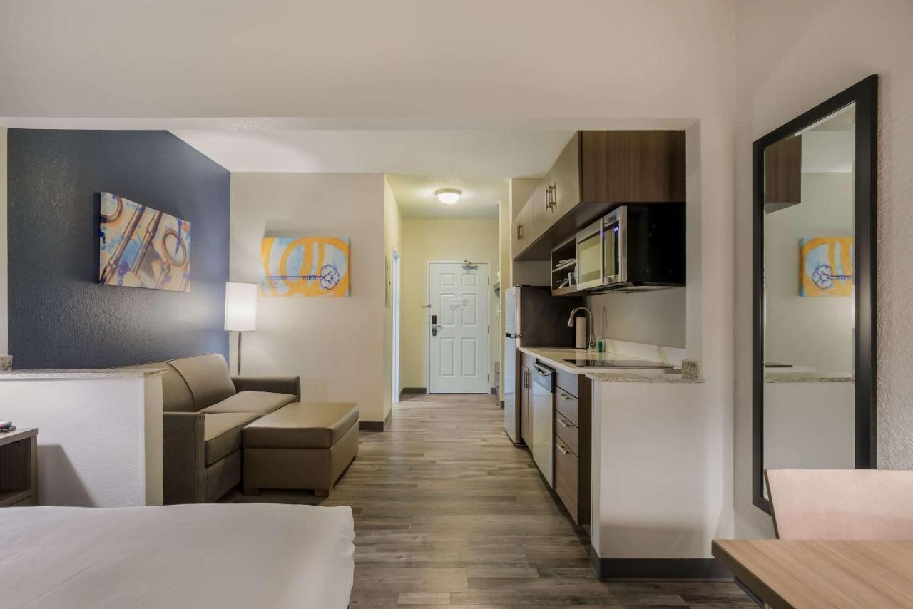 Mainstay Suites Joliet I-80 Экстерьер фото