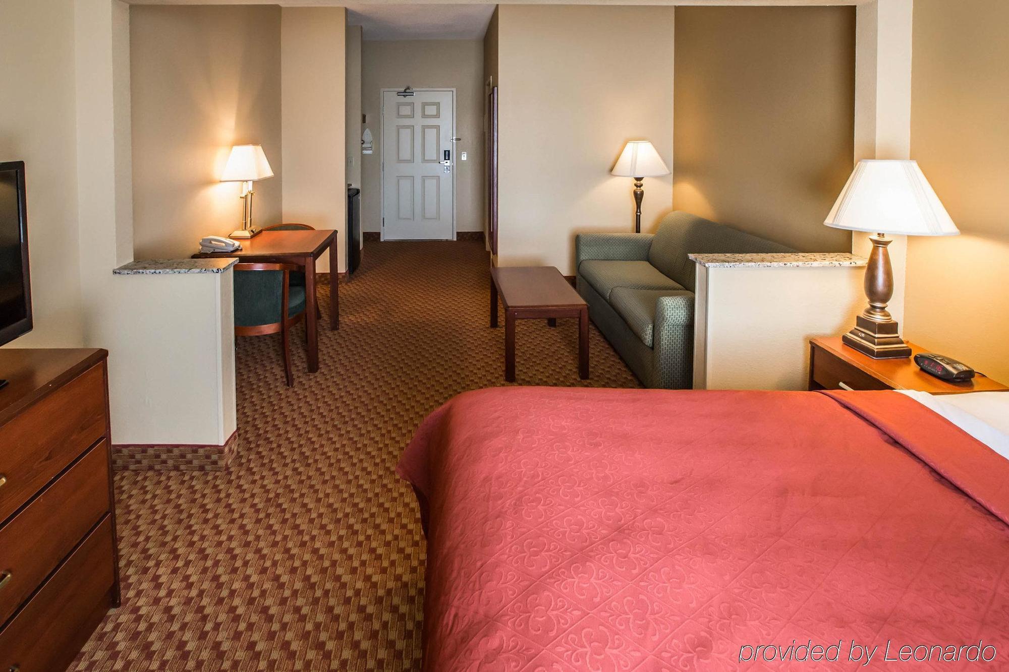 Mainstay Suites Joliet I-80 Экстерьер фото